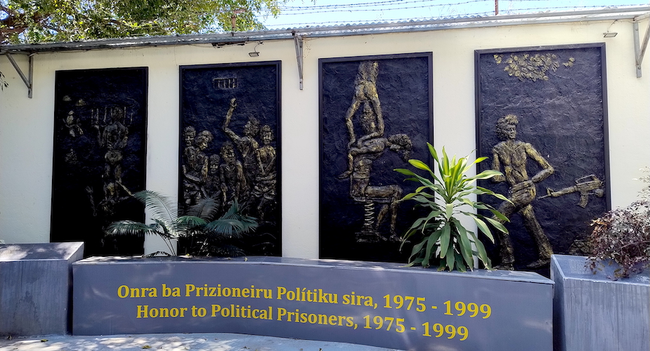 Honoring political prisoners, CNC Museum, Dili /Vannessa Hearman